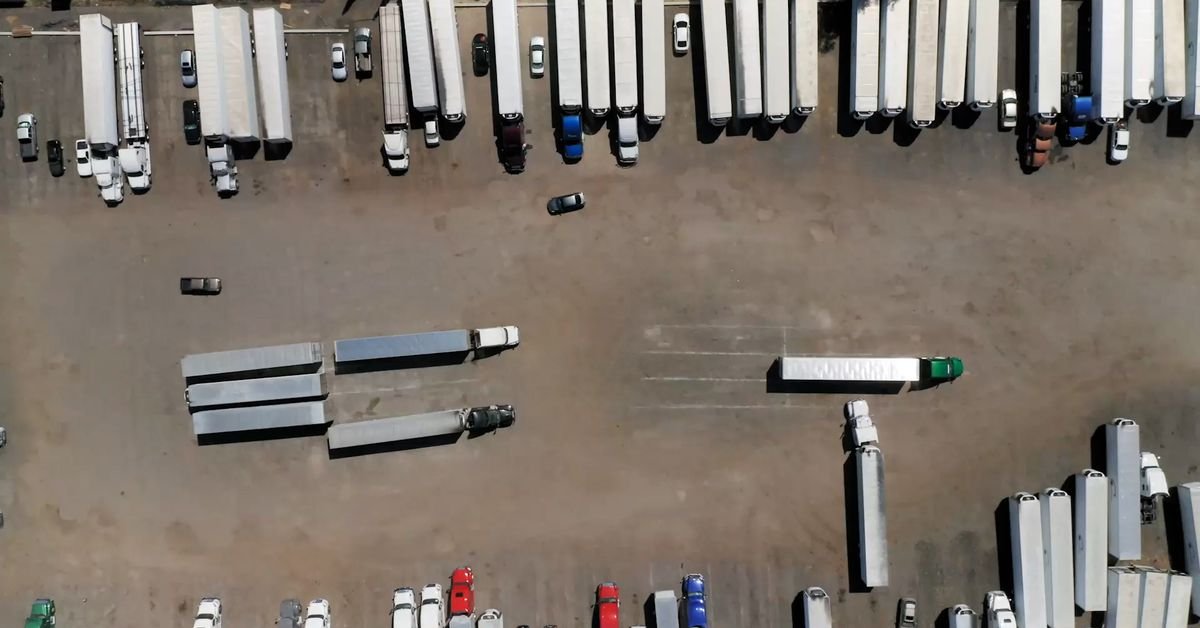 e-commerce-is-driving-up-pollution-near-warehouses