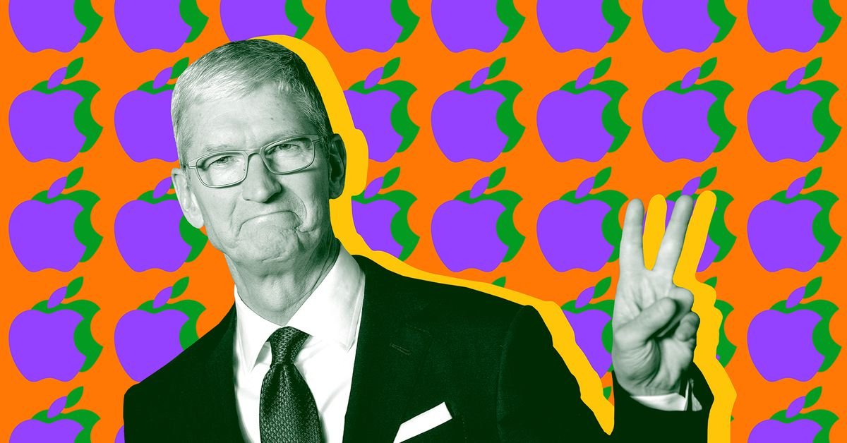 tim-cook-is-donating-$1-million-to-trump’s-inauguration,-too